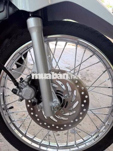 Honda Future X fi màu trắng bạc