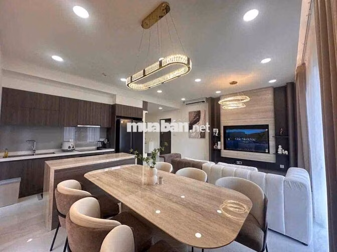 Cho thuê căn hộ Diamond Centery 121m2-3pn -đầy đủ nội thất