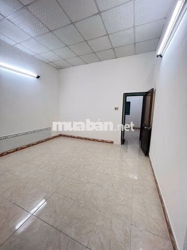 Bán nhà hẻm sát đường Phan Văn Hớn TTN Q12