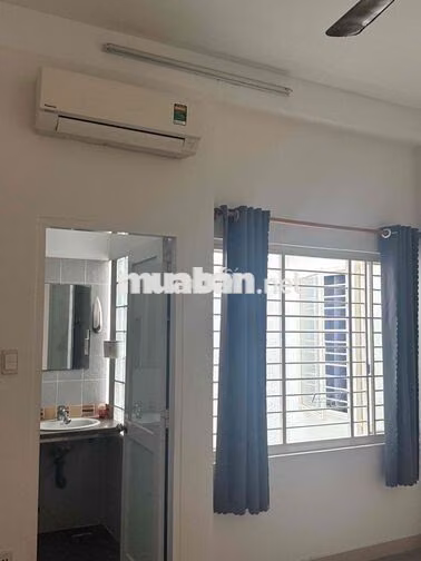 P.14, Q. Tân Bình! Nhà 1lầu nguyên căn khu Bàu Cát. Dt 5,6*21