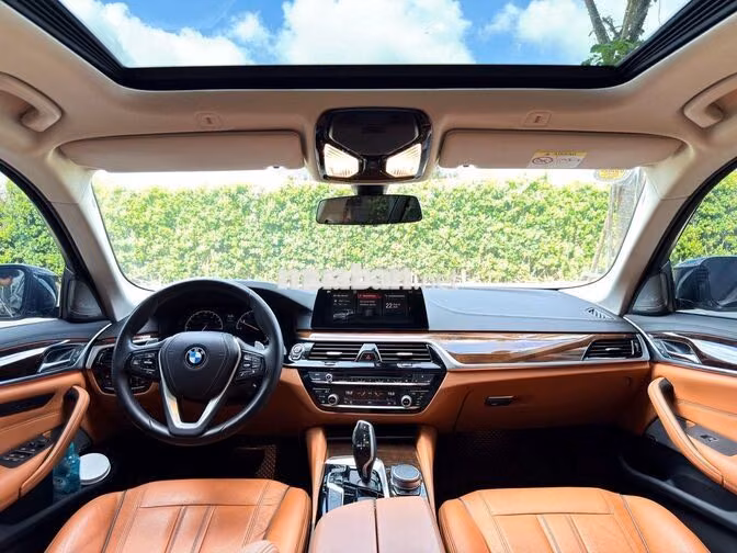 BMW 530i Luxury Line 2019 Đen 69.000 km