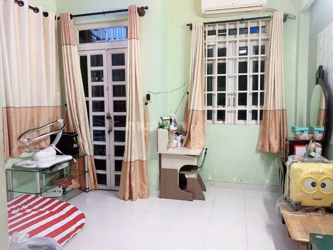 Bán nhà góc 2MT - Nguyễn Duy Dương. 4 tầng mới đẹp. 3,8m x 7,5m. 30m