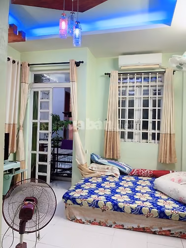 Bán nhà góc 2MT - Nguyễn Duy Dương. 4 tầng mới đẹp. 3,8m x 7,5m. 30m