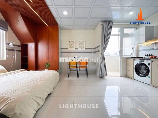 STUDIO THIẾT KẾ SIÊU ĐẸP NGAY ĐẶNG THÙY TRÂM - ĐH VĂN LANG