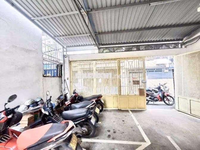 oto đậu cửa - 196m2 - 20 tỷ hơn - GPXD : HẦM 4 lầu - kế Nguyễn Gia Tri