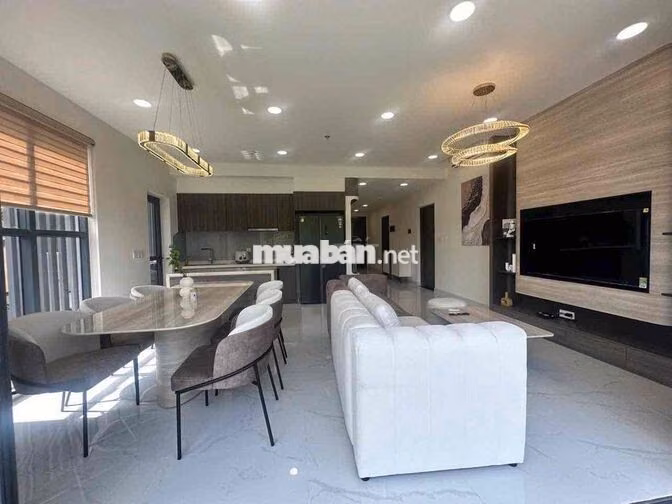 Cho thuê căn hộ Diamond Centery 121m2-3pn -đầy đủ nội thất