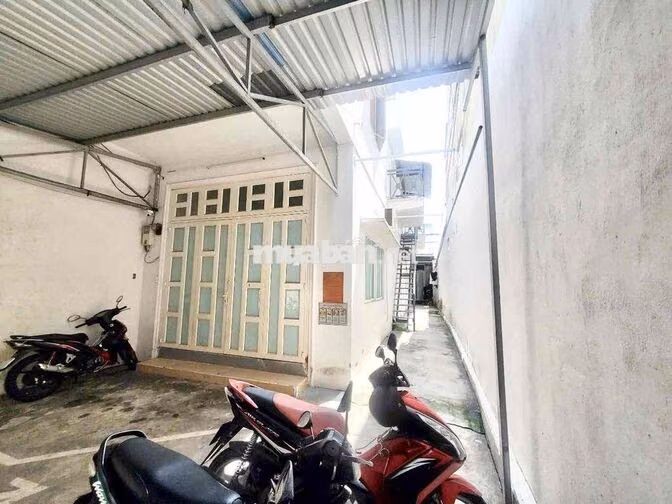 oto đậu cửa - 196m2 - 20 tỷ hơn - GPXD : HẦM 4 lầu - kế Nguyễn Gia Tri