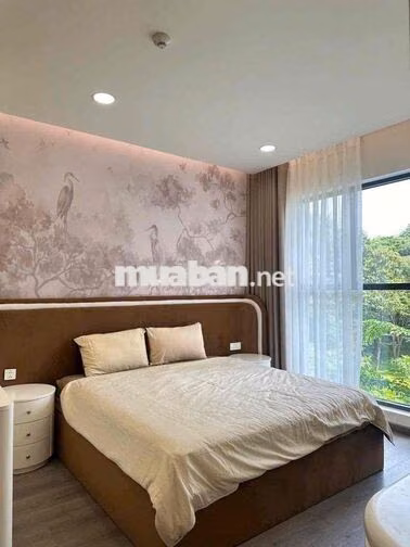 Cho thuê căn hộ Diamond Centery 121m2-3pn -đầy đủ nội thất