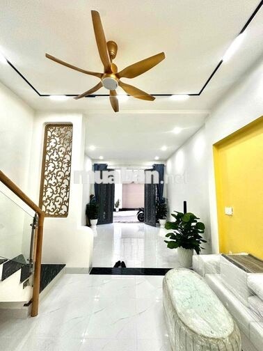 Bán nhà lầu mới 100% tại Trung Tâm Trảng Dài, có nội thất, sổ thổ cư