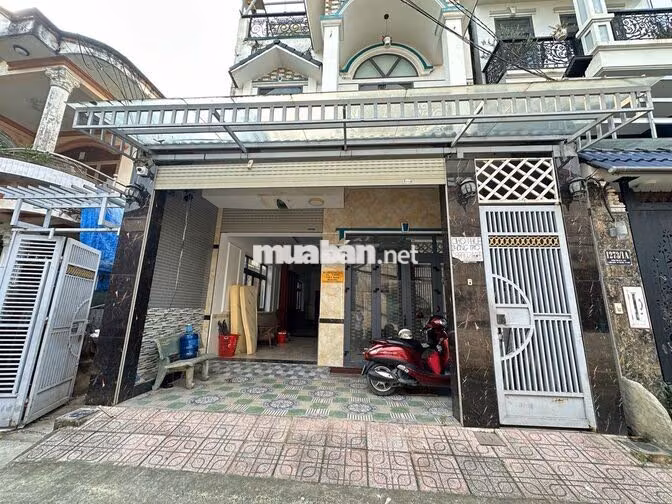 Cho thuê nhà thủ đức gần khu làng đại học và đại học FPT 30p đi xe