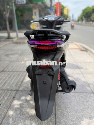 📢 HONDA SH 160i ABS 2025, 3000KM NHƯ MỚI