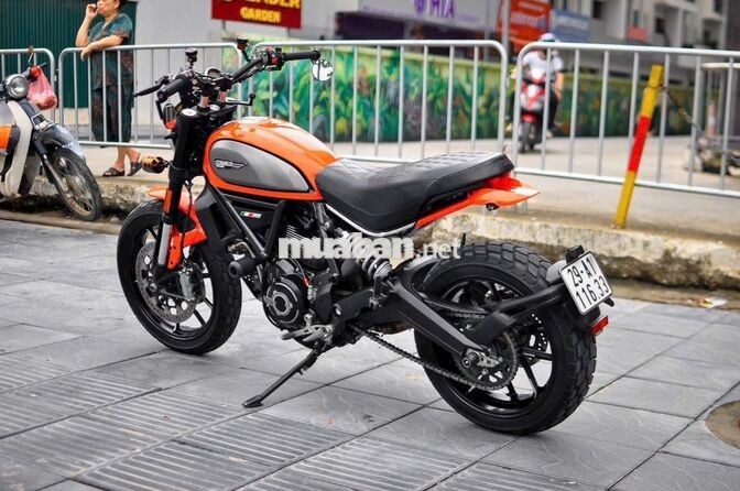 Ducati Scrambler Icon 2020 Cam, Xám 23056 km
