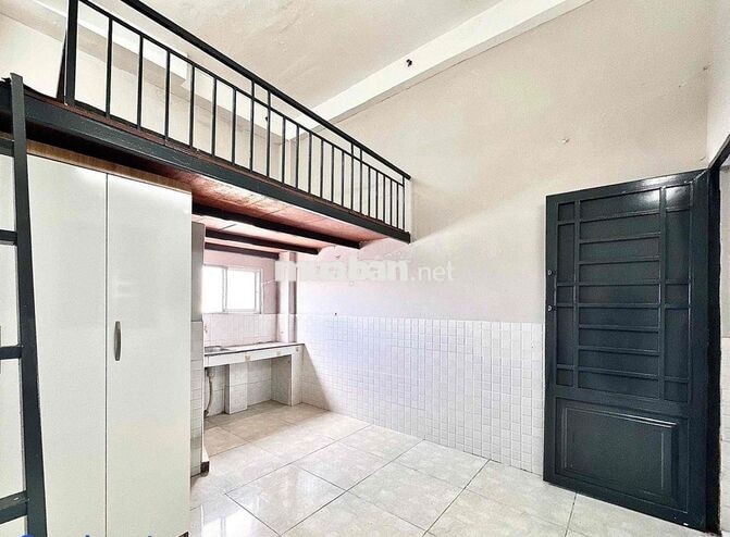 CHO THUÊ PHÒNG TRỌ GÁC CAO GIÁ RẺ CÓ THANG MÁY GẦN ĐH HUIT VÀ AEON MAL