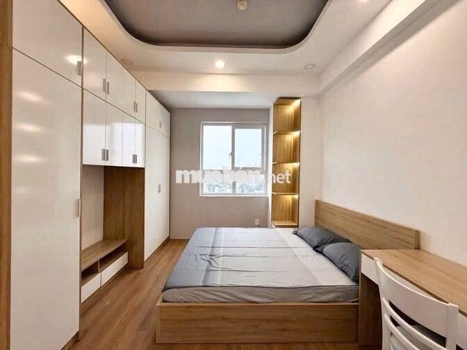 Phú Nhuận CC 43 Hồ Văn Huê 56m2 2PN sát sân bay .