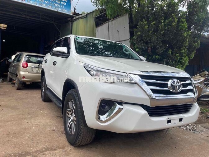 Toyota Fortuner 2018 Số sàn Trắng 80.000km