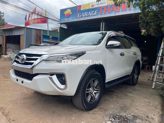 Toyota Fortuner 2018 Số sàn Trắng 80.000km