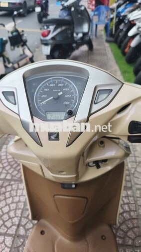 Honda Lead 125cc 2014 bs 59c2-46108