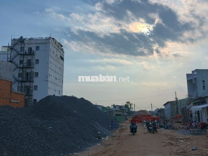 Hàng hiếm! 6m ngang, 2 mặt tiền trước sau. Ngay ngã 4 đang mở ngã 6