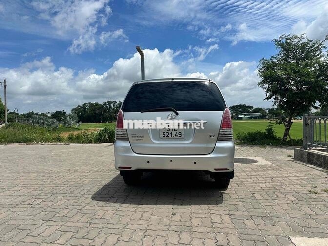 Toyota Innova 2.0G 2009 Bạc 8 chỗ