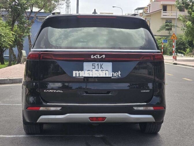 KIA CARNIVAL 2.2L SX 2022 LUXURY DẦU 8GHE 87000KM