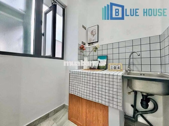 Đi bộ qua Công Thương 5p nằm ở trung tâm Tân Phú