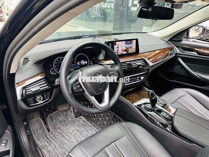 Toyota Ha Dong ban BMW 530i Xline 2019 Xám 5.4 vạn