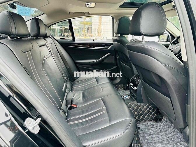 Toyota Ha Dong ban BMW 530i Xline 2019 Xám 5.4 vạn