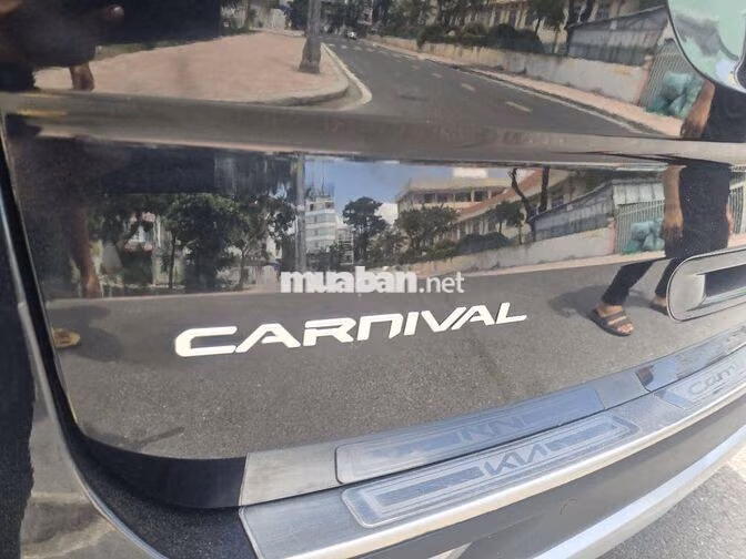 KIA CARNIVAL 2.2L SX 2022 LUXURY DẦU 8GHE 87000KM