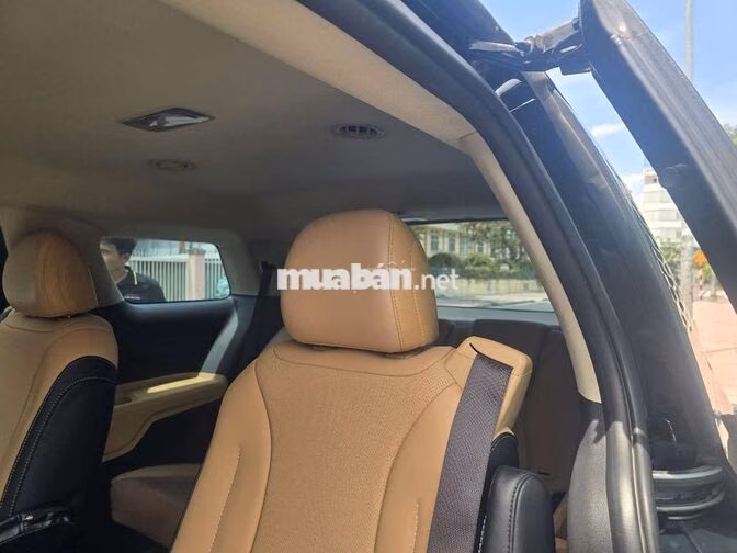 KIA CARNIVAL 2.2L SX 2022 LUXURY DẦU 8GHE 87000KM