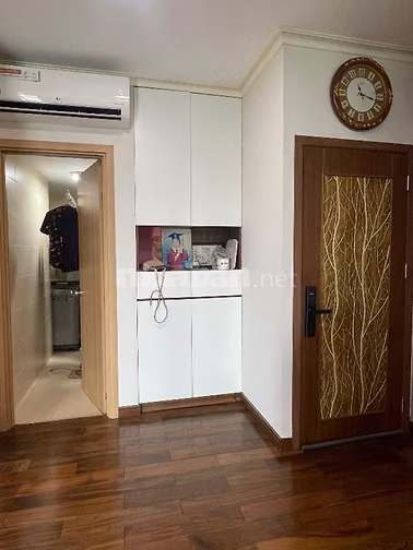 Bán căn shop 2 mặt tiền, sồ hồng vĩnh viễn 178 m 