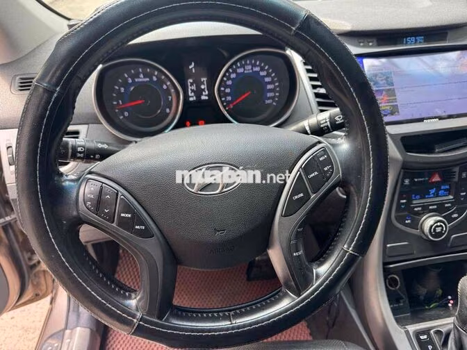 Hyundai Elantra 1.8 Tự động Bản full Màu Nâu