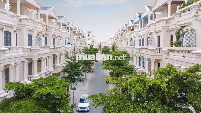 Cho thuê văn phòng lầu 1 cityland 6 triệu