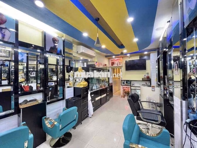 Bán Nhà Mặt Tiền Đường Minh Phụng Quận 6 ,5 tầng dt 65m2 giá 15,5 tỷ.