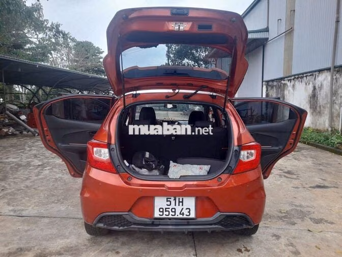 Chính chủ bán Honda Brio RS 2021