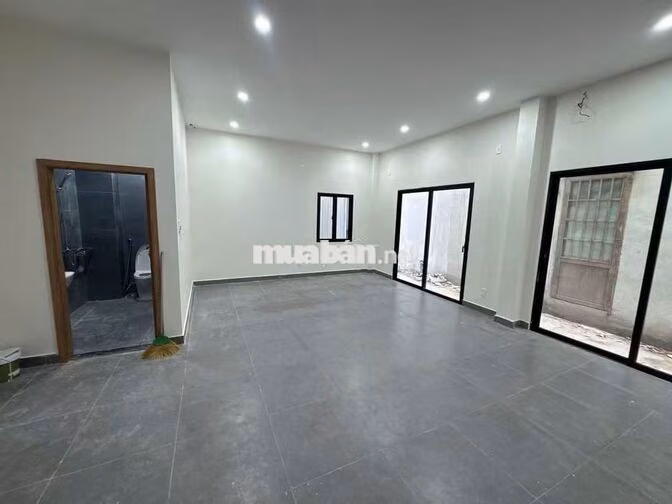 NHÀ 2 TẦNG VỪA Ở VÀ KINH DOANH