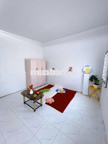 Chính chủ cho thuê phòng Ban Công Thoáng Mát