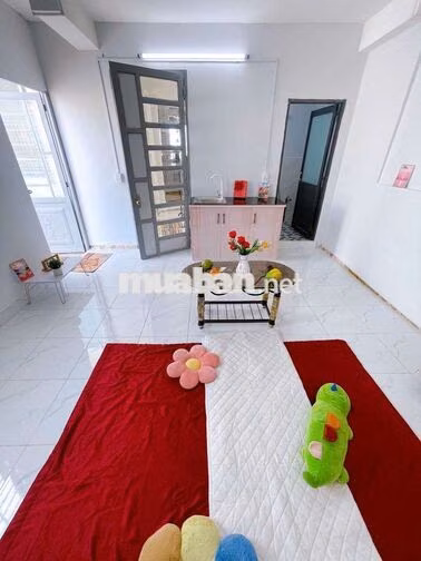 Chính chủ cho thuê phòng Ban Công Thoáng Mát