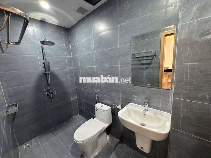 NHÀ 2 TẦNG VỪA Ở VÀ KINH DOANH