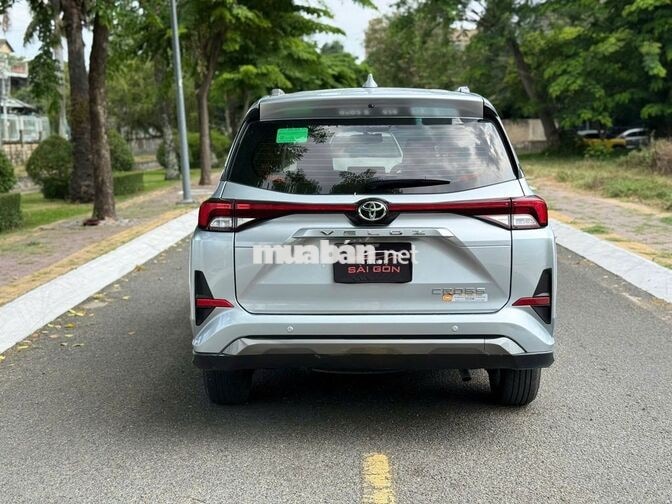 Toyota Veloz 2022 Tự động Bạc