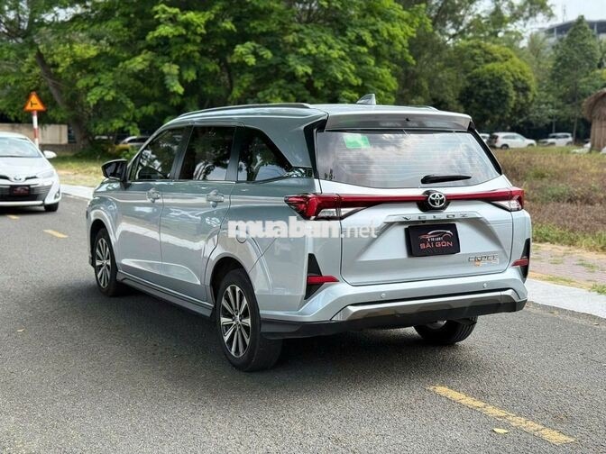 Toyota Veloz 2022 Tự động Bạc