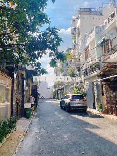 CHO THUÊ NHÀ GIÁ RẺ - HẺM 10M Ô TÔ ĐỂ TRONG NHÀ 