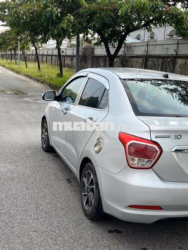 Hyundai Grand i10 2017 Số sàn Bạc