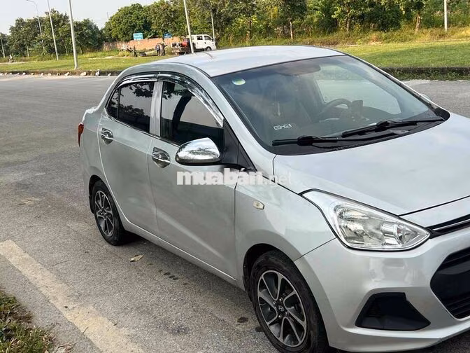 Hyundai Grand i10 2017 Số sàn Bạc