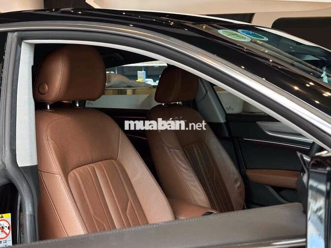 Audi A7 2021 Đen 2 vạn km