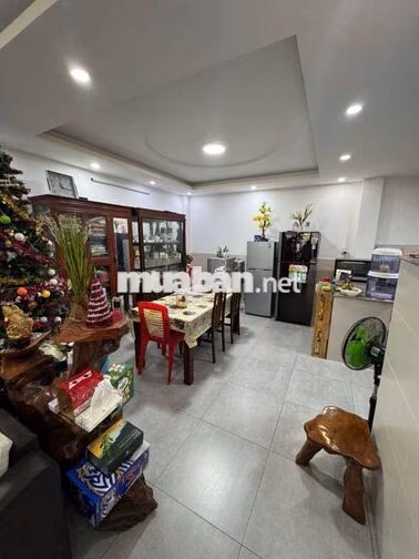 Nhà 4 tầng, 136m2, Hẻm 5m , Gần Chợ Phú Lâm, Quận 6