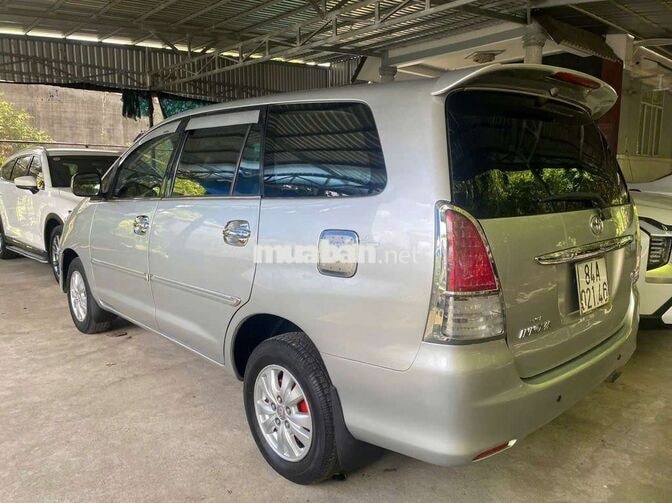 Toyota Innova G 2009 Bạc