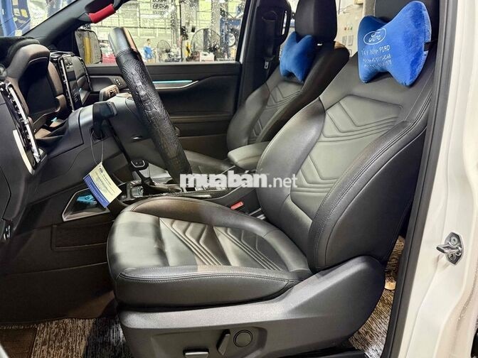 Everest Titanium 2025 Xe Lướt Như Mới Bán Tại Ford