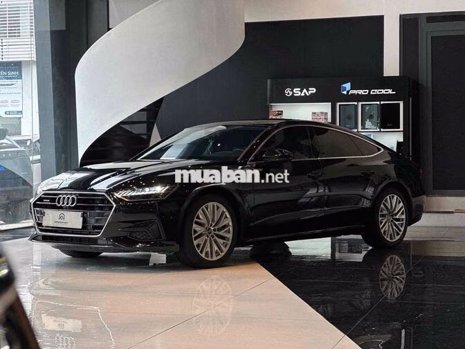 Audi A7 2021 Đen 2 vạn km