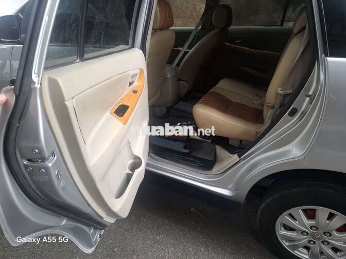 Toyota Innova G 2009 Bạc