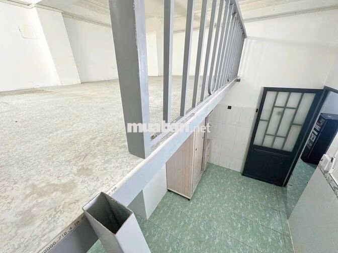 Cho Thuê Duplex Ngay Vòng Xoay Phú Lâm Gần Đại Học Mở